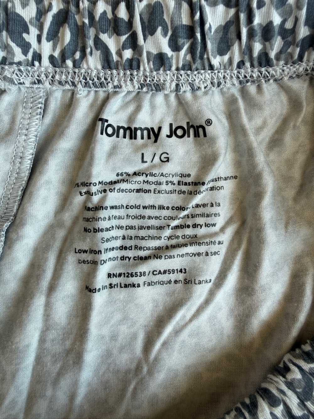 Tommy John Women's Downtime Long Sleeve Pajama Top & Pant Set Size L - Picture 8 of 11
